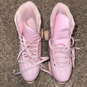pink roller skates NEW